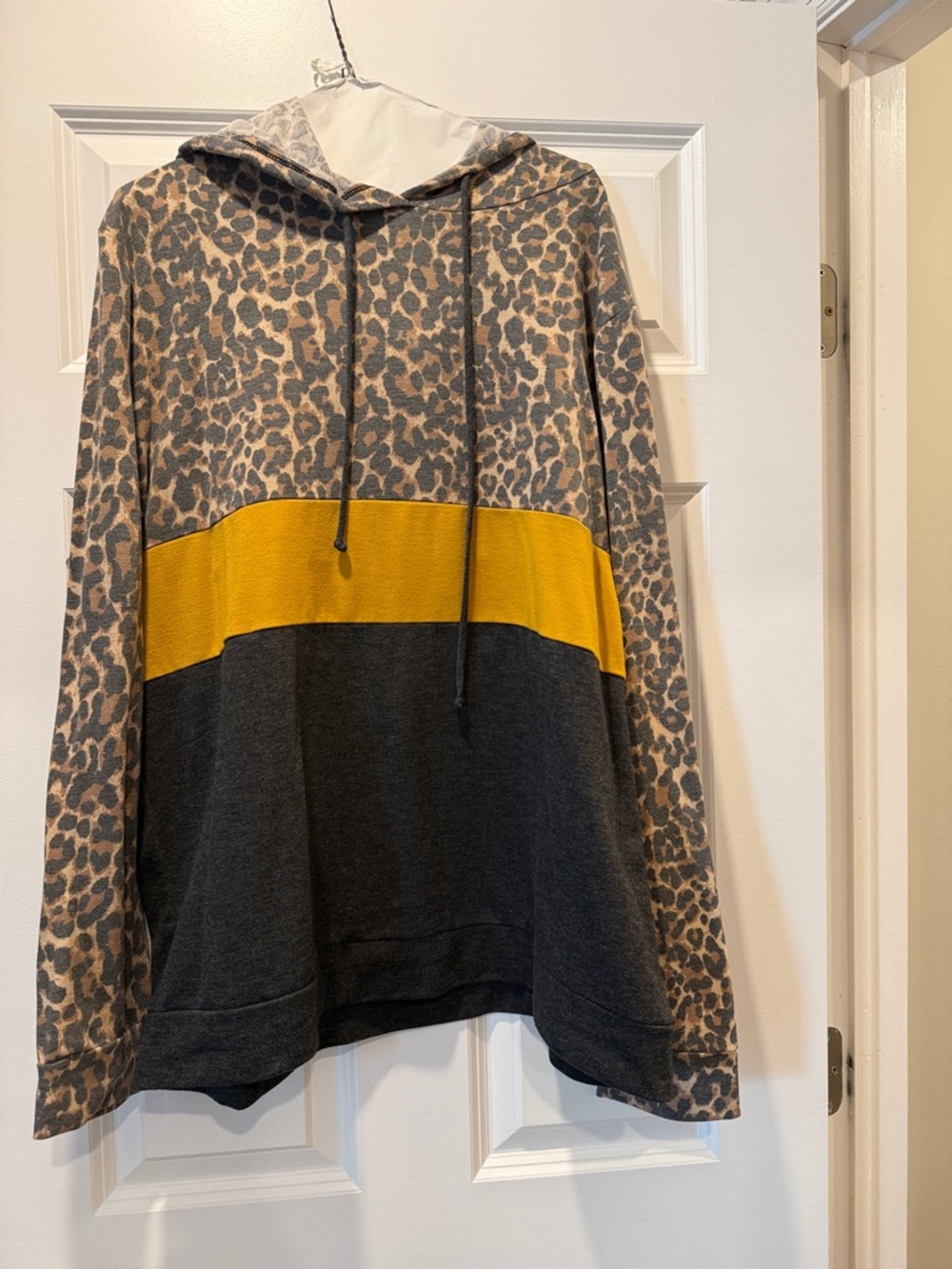 Haptics Leopard Hooded Top